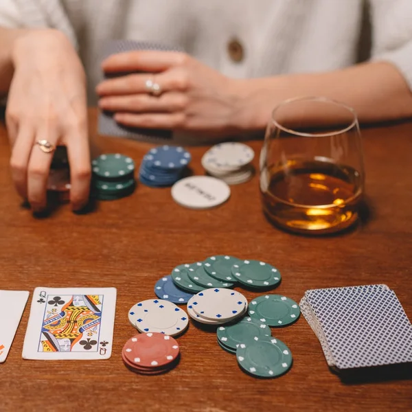 博彩论坛棋牌游戏